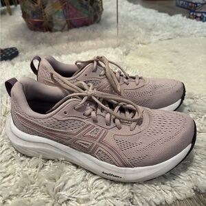 ASICS Women's Mauve Athletic Shoes